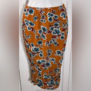 Ava & Viv Orange Floral Ruched Midi Skirt